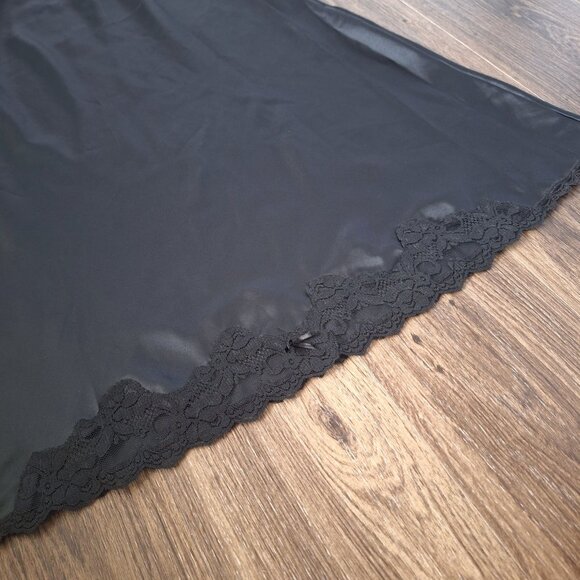 💙 Vintage Maidenform Midi Slip Skirt Size S/M Lace Bow Detail 60's Fall - Picture 6 of 8